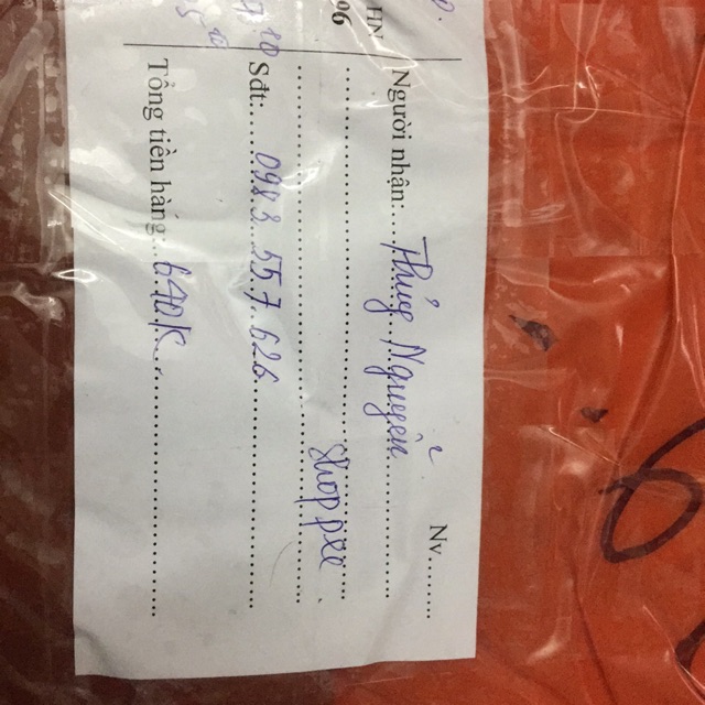 Áo len Thuỷ Nguyễn