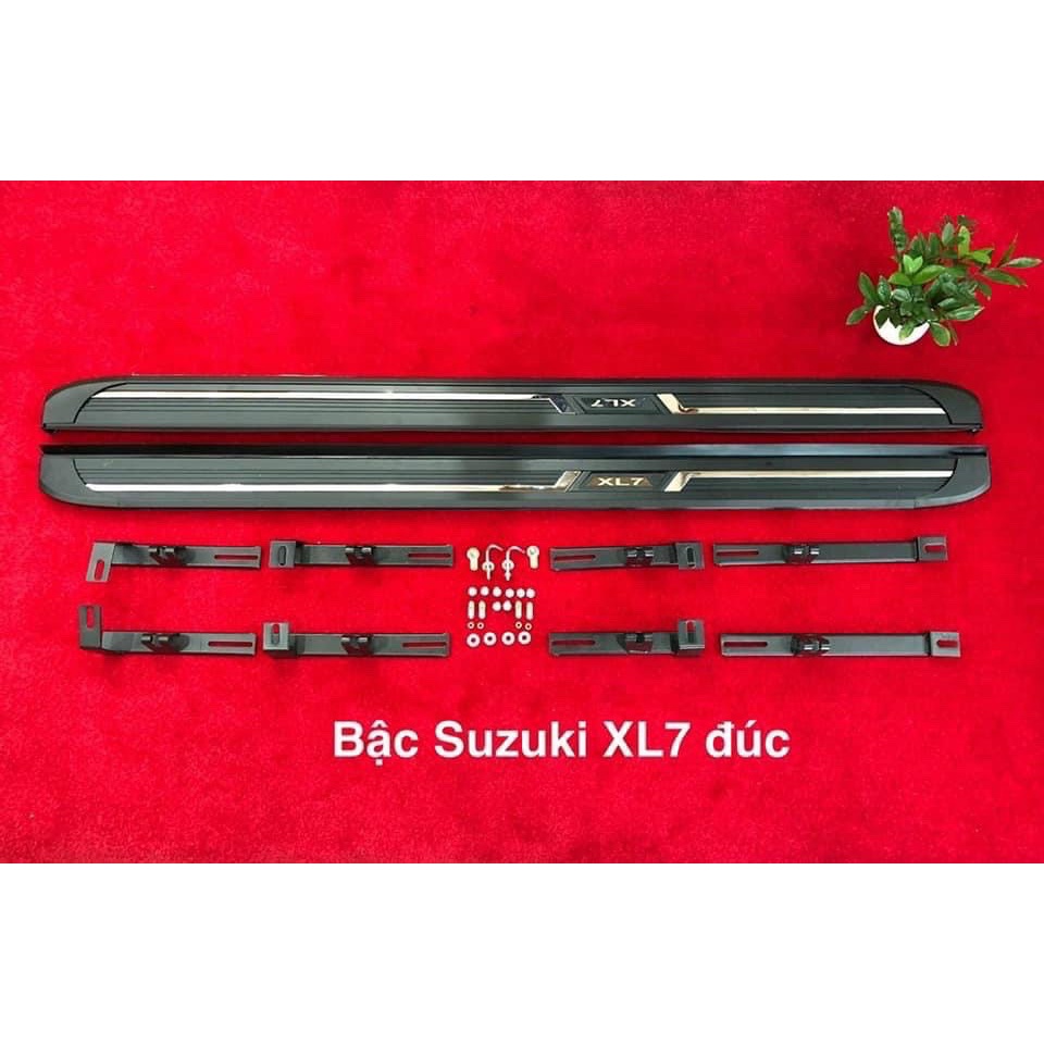 Bậc lên xuống, bậc bước chân XL7 hàng đúc và gương cao cấp