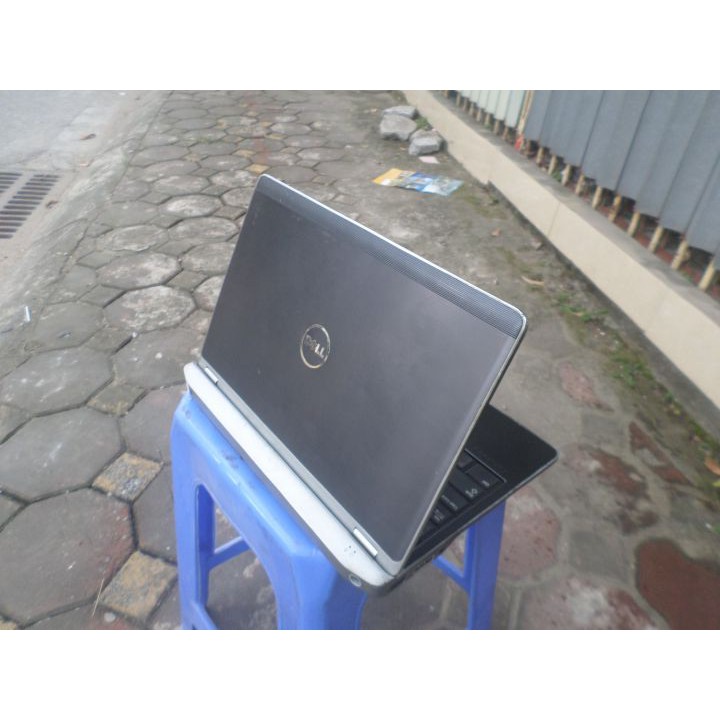 Laptop cũ Dell E6220, intel Core i5 2520 3.2ghz, Ram 4gb, Mỏng, Gọn, Nhẹ Khỏe