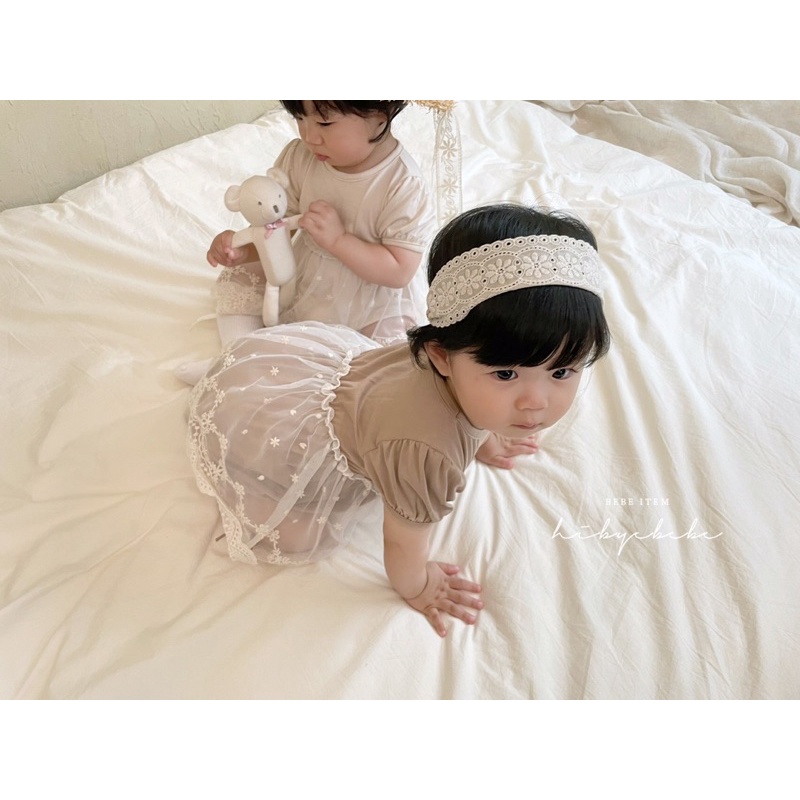 Váy liền thân bé gái Hàn Quốc