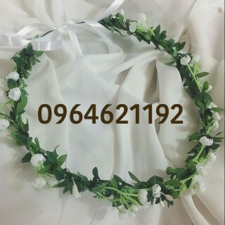 Vòng nguyệt quế đội đầu chụp kỷ yếu, lễ trưởng thành