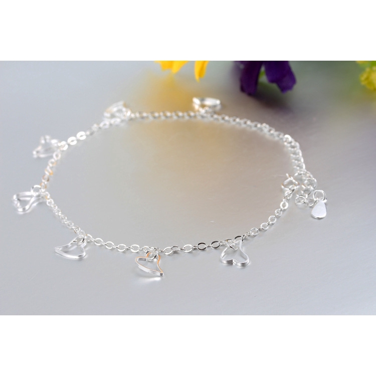 Vòng tay họa tiết trái tim gợi cảm hợp thời trang cho nữ