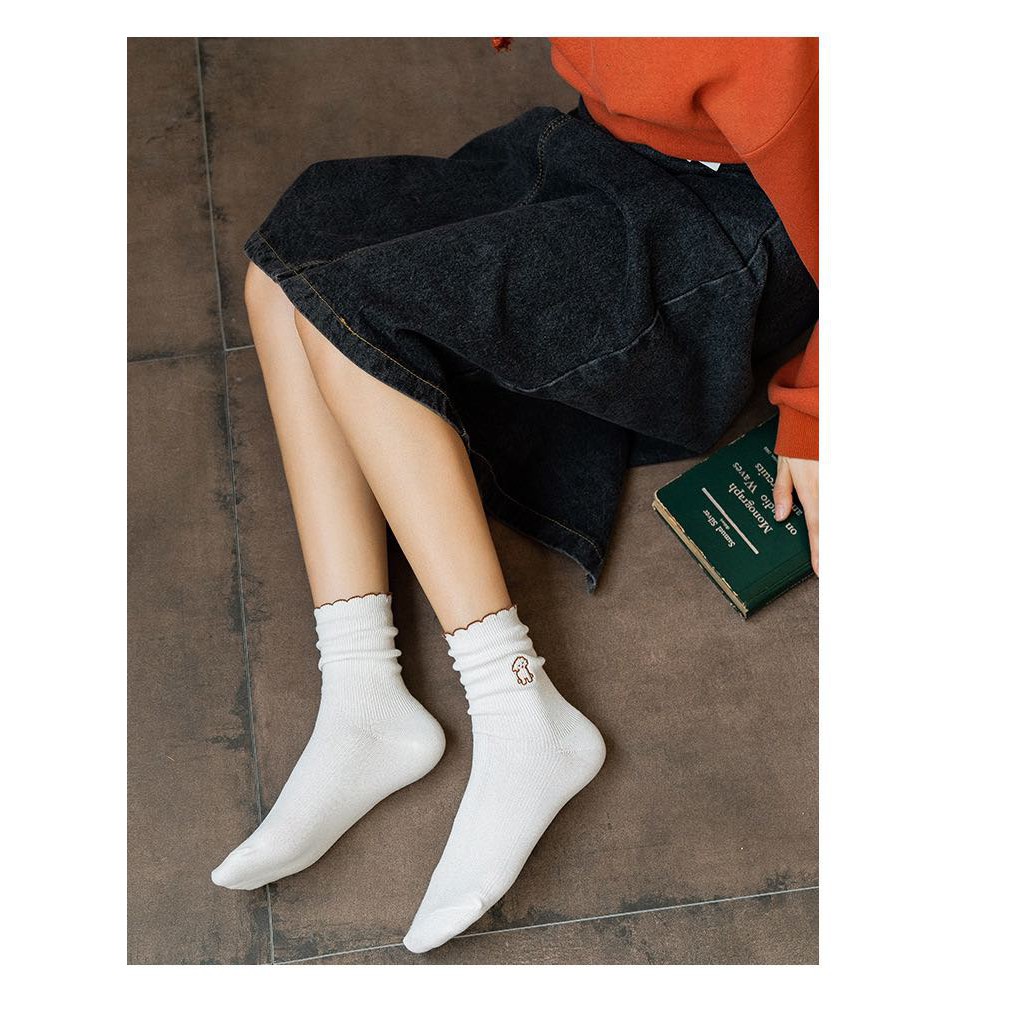 [Mã 12FASHIONSALE1 giảm 10K đơn 50K] Tất cổ sóng thêu chú cún con 2021 | BigBuy360 - bigbuy360.vn