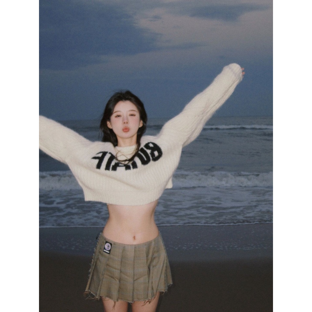 Áo Sweater Ngắn Mềm Mại In Chữ Thời Trang Mùa Thu 2022 Cho Nữ