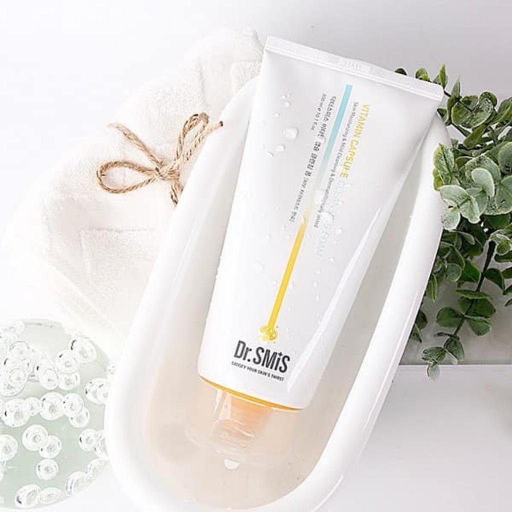 Sữa rửa mặt Hàn Quốc trắng da giảm nám tàn nhang 300ml Dr.SMiS VITAMIN CAPSULE CLEANSING FOAM - Chính hãng