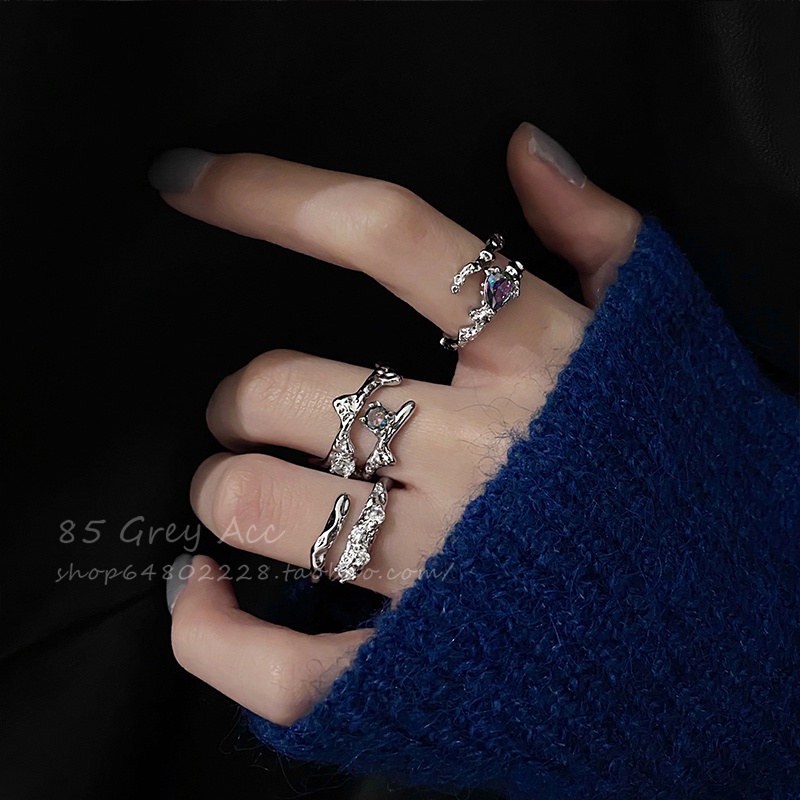 Set Nhẫn Bạc Dạng Xoắn Đính Đá Pha Lê Cá Tính Thời Trang Cho Nữ