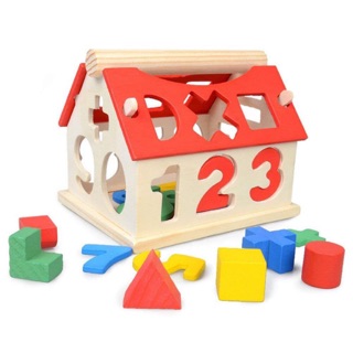 Nhà thả hình gỗ và đếm số loại nhỏ
