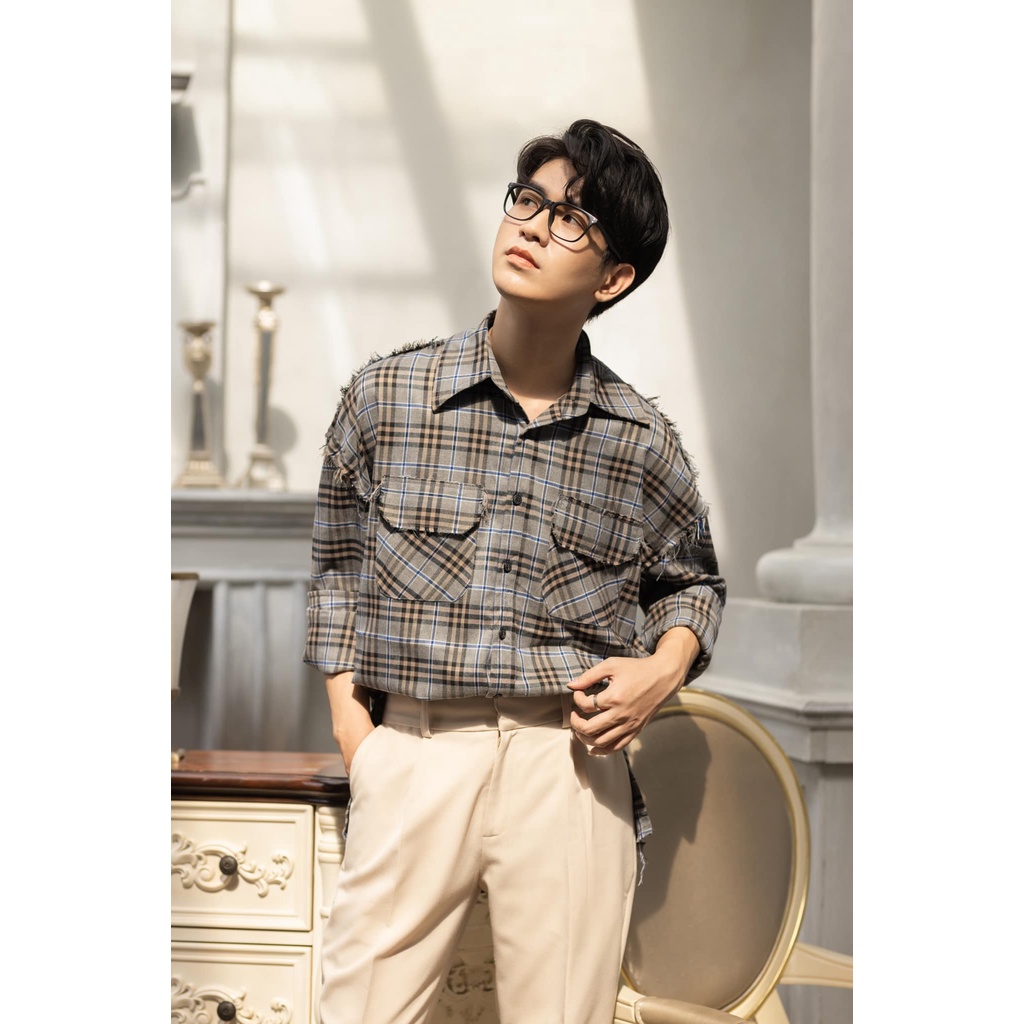 Sơmi dài tay kẻ sọc caro Hàn Quốc nam tính CHOU IN HANOI Sơmi caro cách điệu dáng rộng chất dày viền