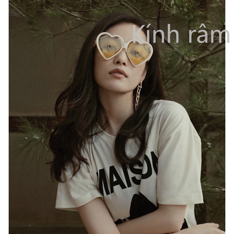 Kính mát hình trái tim bản to độc đáo cho nữ