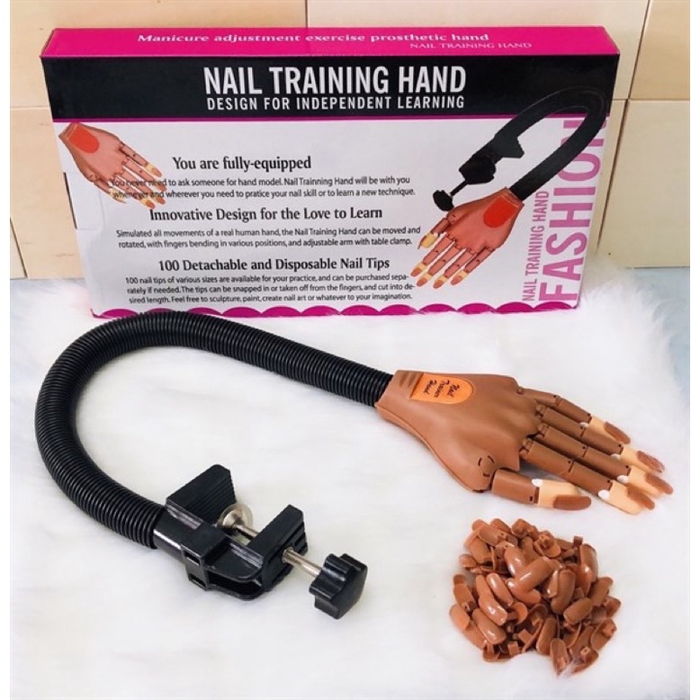 Bàn tay giả khớp học Nail