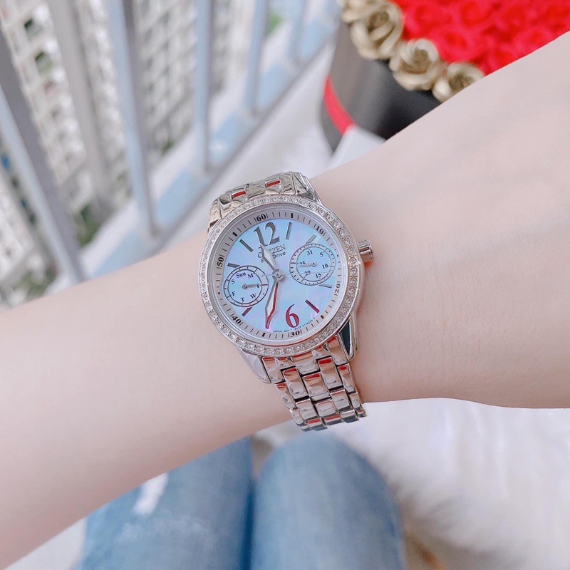 Đồng hồ nữ dây thép Citizen FD1030 56Y