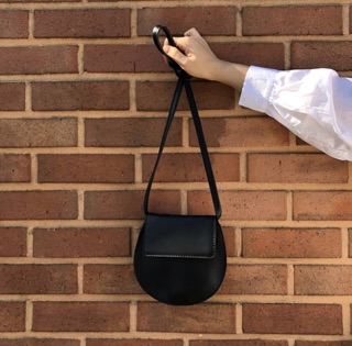 Túi Halfmoon Mini Bag