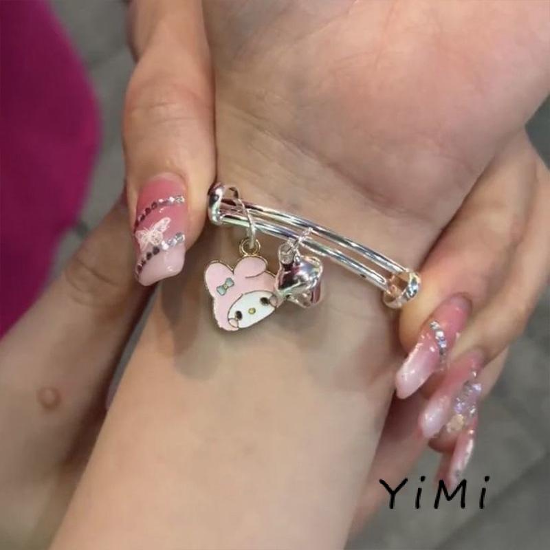 Vòng Tay Hoạ Tiết Hoạt Hình Phong Cách Nhật Bản