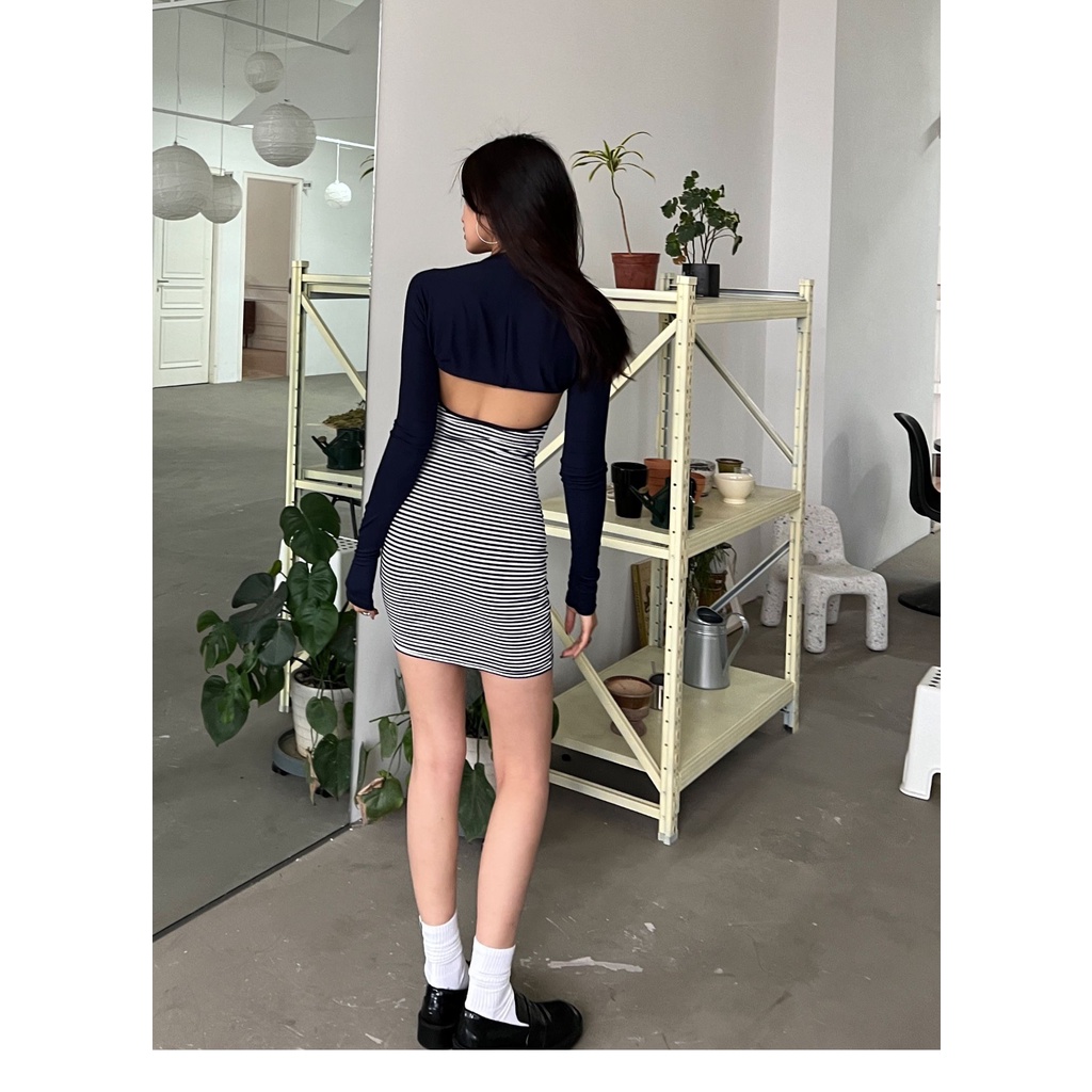 Váy 2 Dây Body Hở Lưng Sọc Ngang Kèm Khoác LSEOUL V1346 Tôn Dáng Quyến Rũ Năng Động