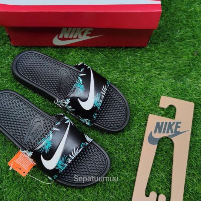 Dép Sandal Nike 339 Họa Tiết Hoa Thời Trang Cho Nam Nữ
