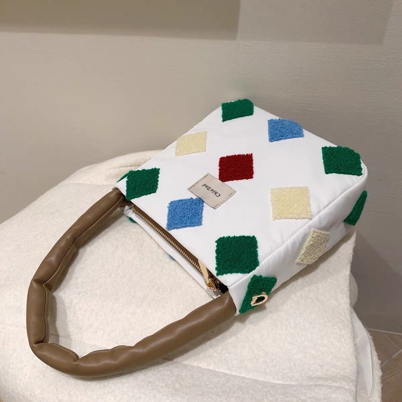 Túi 𝐂𝐡𝐢𝐨'𝟐𝐧𝐝 hoạt tiết nhiều màu