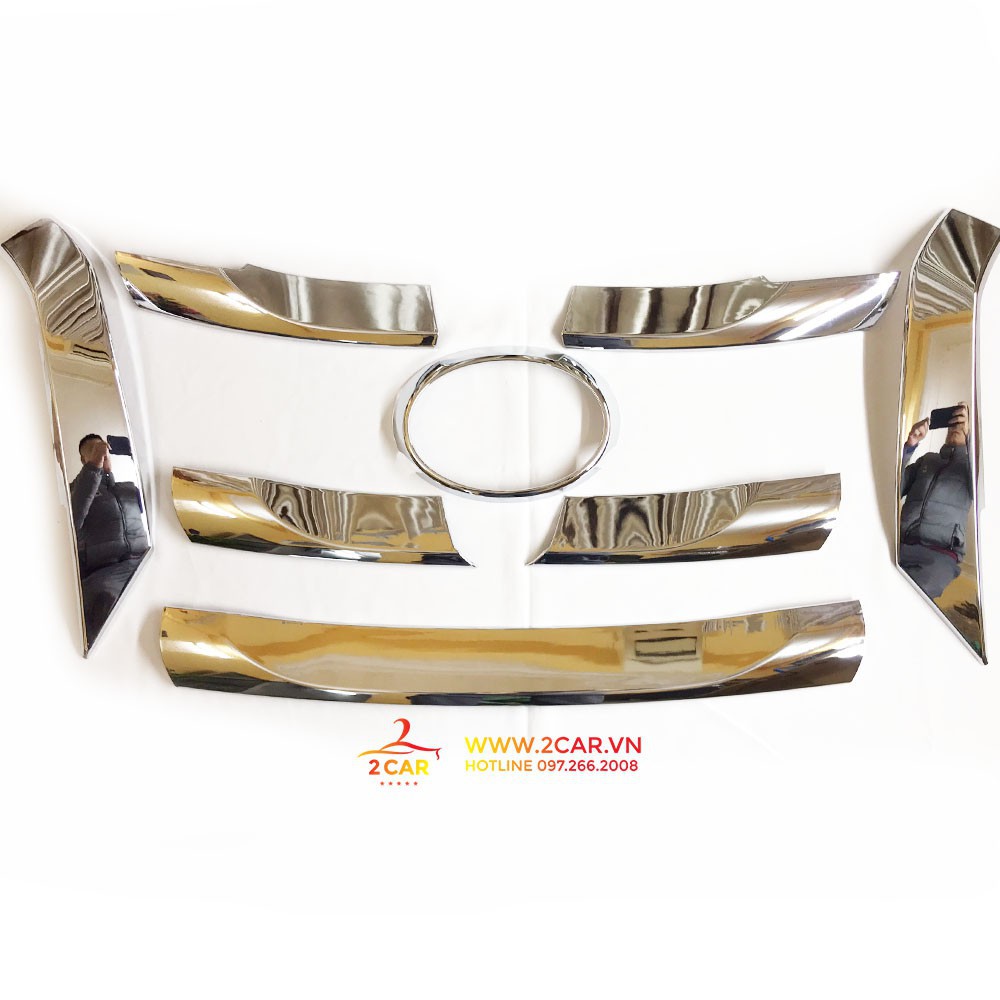 Ốp Mặt Ca lăng Toyota Fortuner 2017-2019 mạ crom