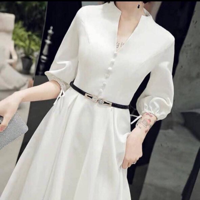 Đầm kèm belt