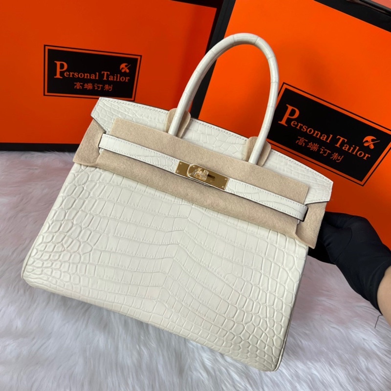 Túi xách nữ thương hiệu Hermes Birkin 30 da cá sấu có vân bản màu trắng