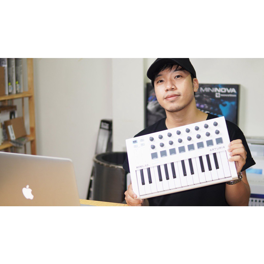 ARTURIA MINILAB MK2 phím cảm ứng nhạy - Đàn piano mini sản xuất âm nhạc