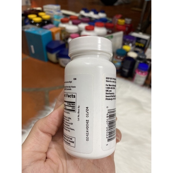 VIÊN UỐNG GNC Vitamin A 3000mcg  180 VIÊN CỦA MỸ