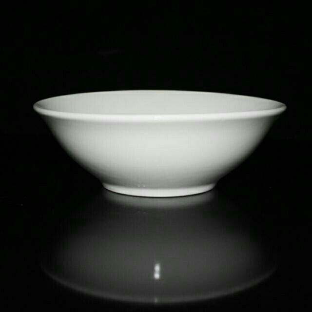 Tô sứ loe 18cm  (giá rẻ)