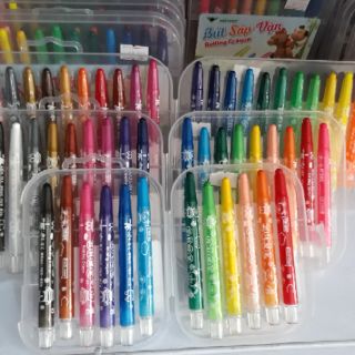 Bút sáp vặn Mắt Việt
