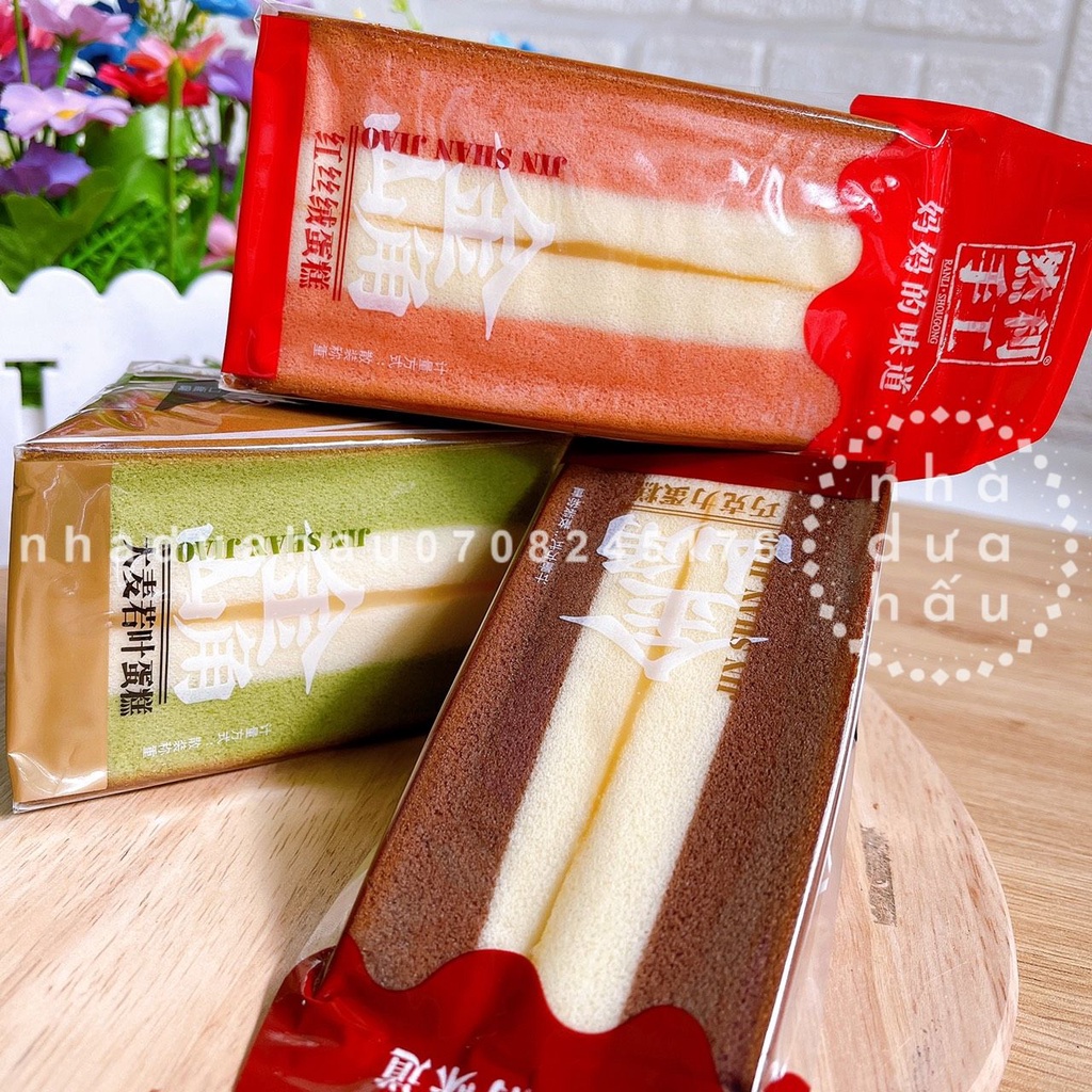 Bánh bông lan gato tam giác 3 màu dâu/trà xanh/socola Đài Loan cái lớn 150g