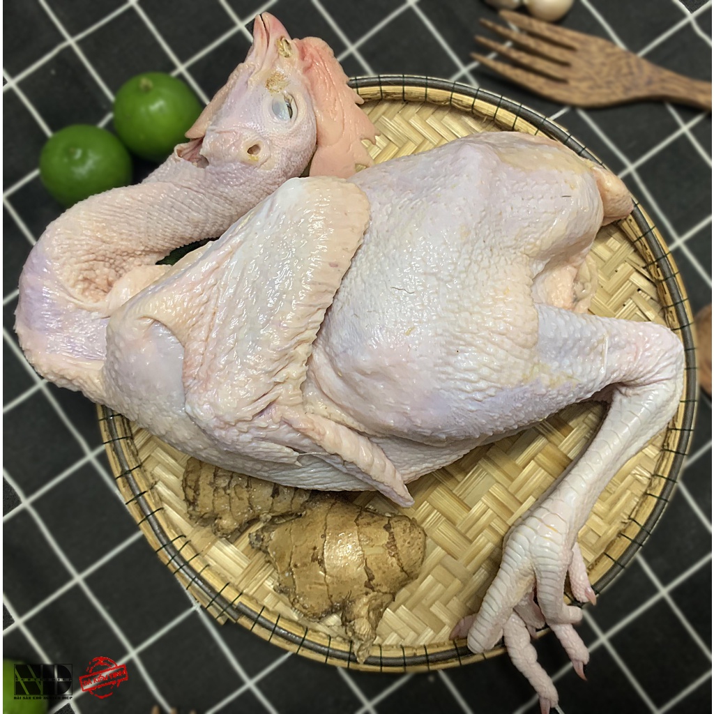 Gà Tam Hoàng nóng nguyên con | Sản xuất trong ngày