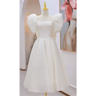 váy đi bàn,váy phù dâu trắng kèm nơ sau hở lưng