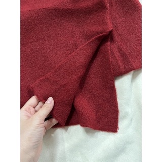 Áo len xẻ form rộng
