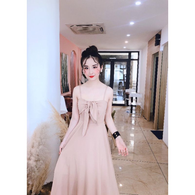 VÁY HAI DÂY NƠ CÀI