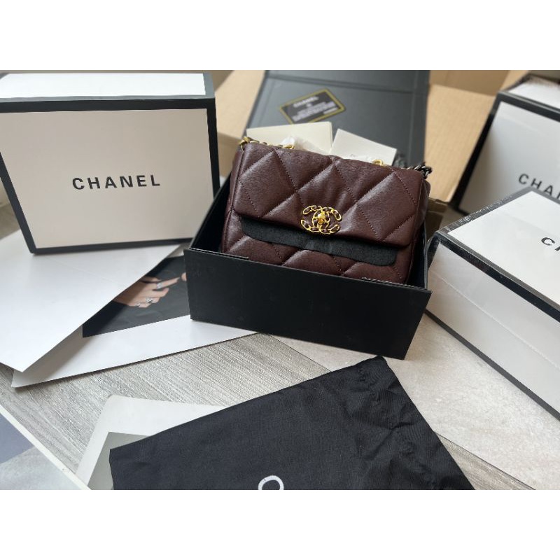 Túi chéo nữ C.N C19 da mịn sz20cm 3 màu fullbox vip nam châm