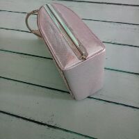 Cốp đính đá dự tiệc siêu sang chảnh