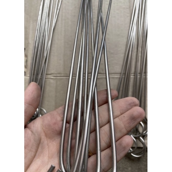 Que xiên thịt nướng ,gà nướng, hải sản nướng bằng inox không rỉ 50cm, 60cm,70cm
