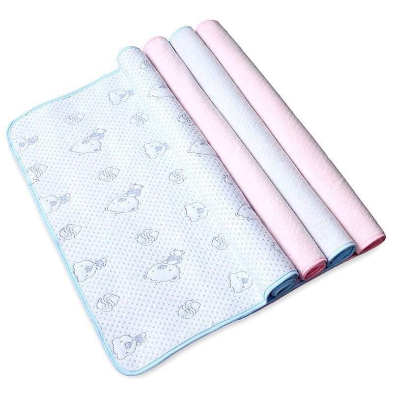 Thảm Chống Thấm, Lót Chống Thấm 4 Lớp Cho Em Bé - Tặng Khẩu Trang - HỒNG