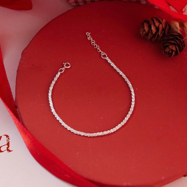 Lắc bạc trẻ em, Lắc tay bạc cho bé với thiết kế xinh xắn, an toàn cho trẻ. Bảo hành đánh sáng trọn đời. Sảnphẩmchấtlượng
