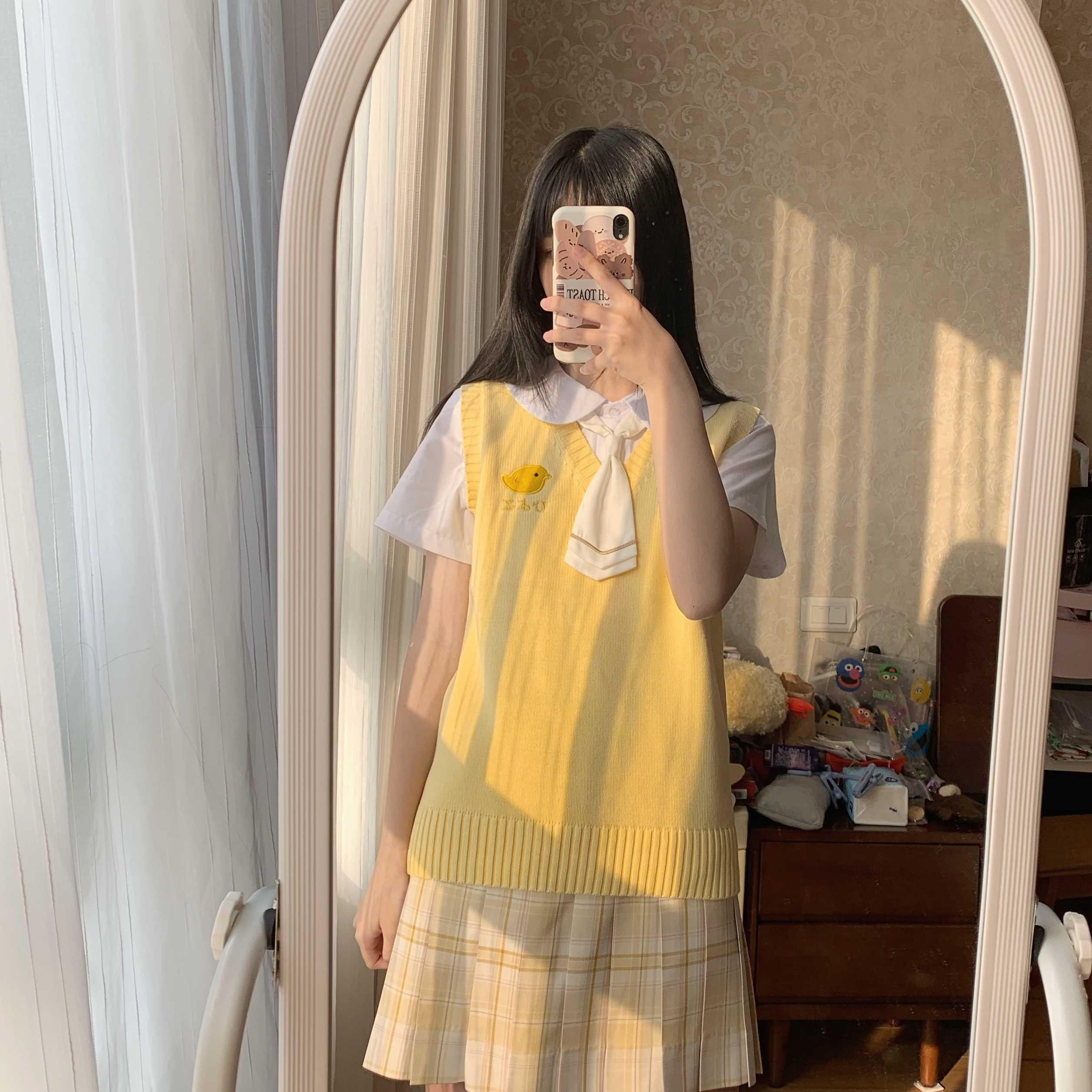 Áo Sweater Dệt Kim Không Tay Phong Cách Nhật Bản Xinh Xắn Dành Cho Nữ | BigBuy360 - bigbuy360.vn