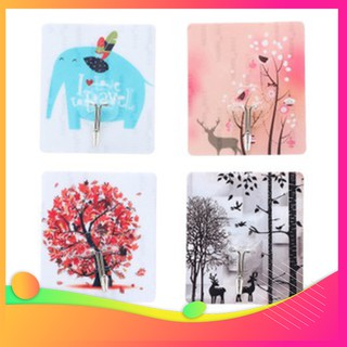 Móc Dán Tường Chịu Lực Họa Tiết Xinh Xắn Cute