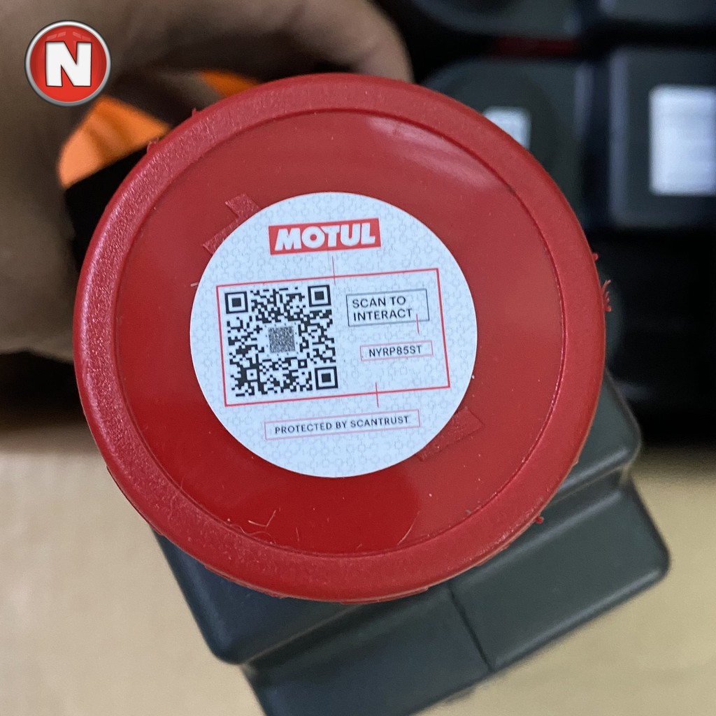 Nhớt MOTUL H-TECH 100 10W40 100% tổng hợp dành cho xe số và xe tay côn - 1 Lít