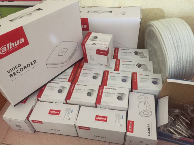 Camera Hikvision DS-2CE56COT -IRP