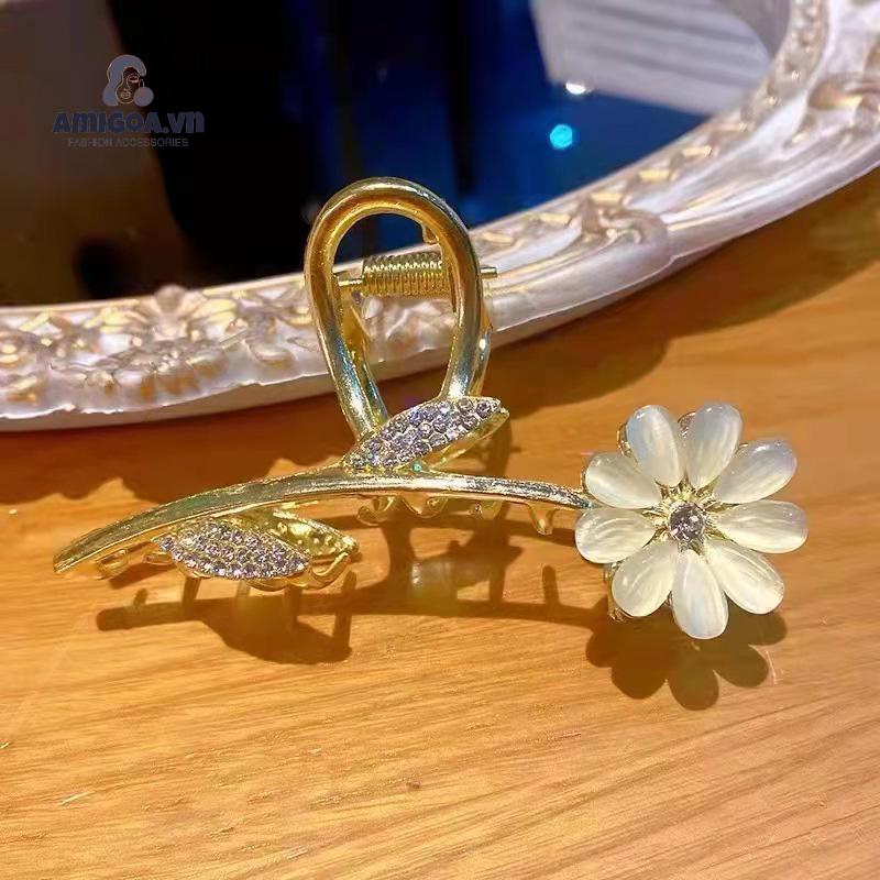 ✨✨Kẹp Tóc Hợp Kim Hình Cá Mập Đính Đá Ngọc Trai Nhỏ Nhắn Dành Cho Nữ