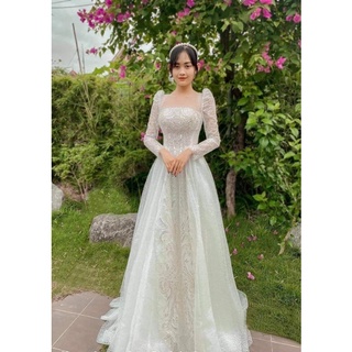 Váy cưới tùng suông thân liền mặc siết eo