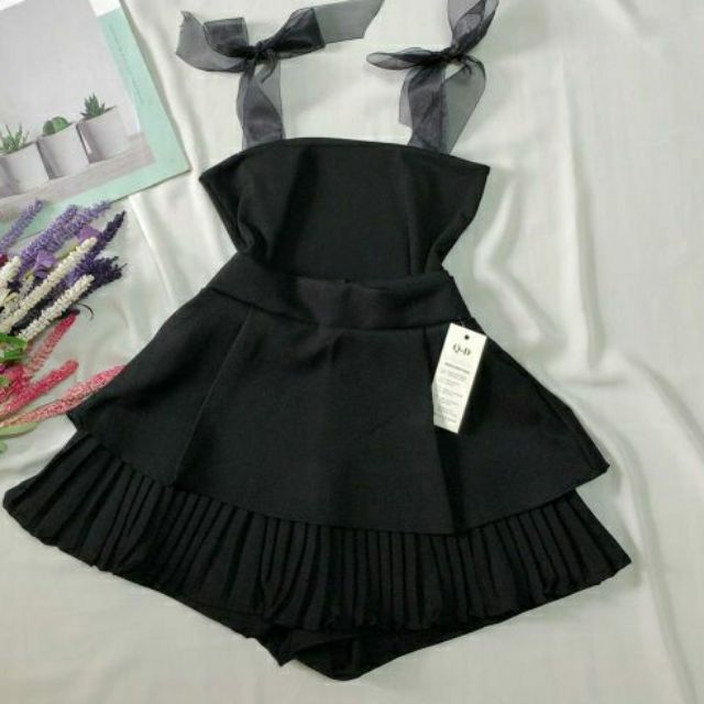 Sét chân váy và áo ruy băng phối xinh xắn🤩
