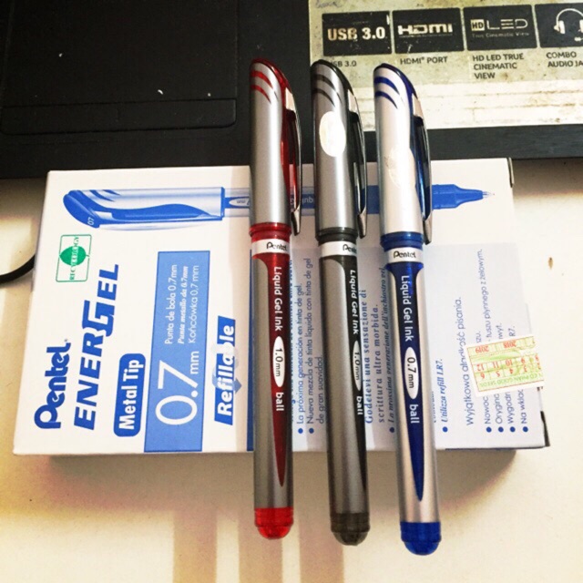 Giá Công ty Bút ký pentel bl57, bl60 nét bút 0.7mm - 1.0mm