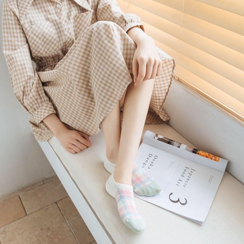 1 Đôi Tất Cotton Thêu Hình Hoa Tulip Dễ Thương