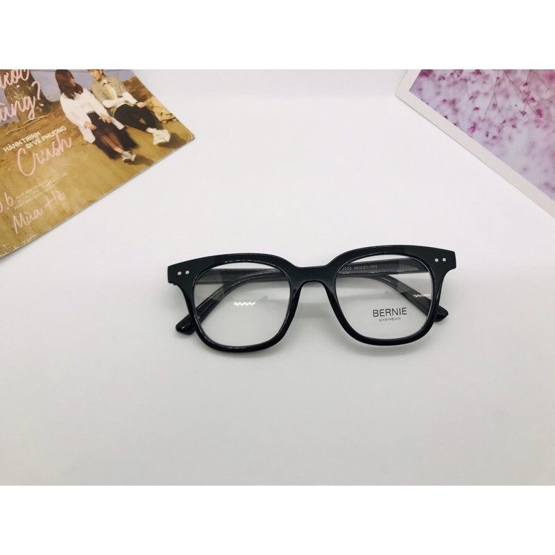 Kính Mắt V Thời Trang unisex Giá Sỉ | BigBuy360 - bigbuy360.vn