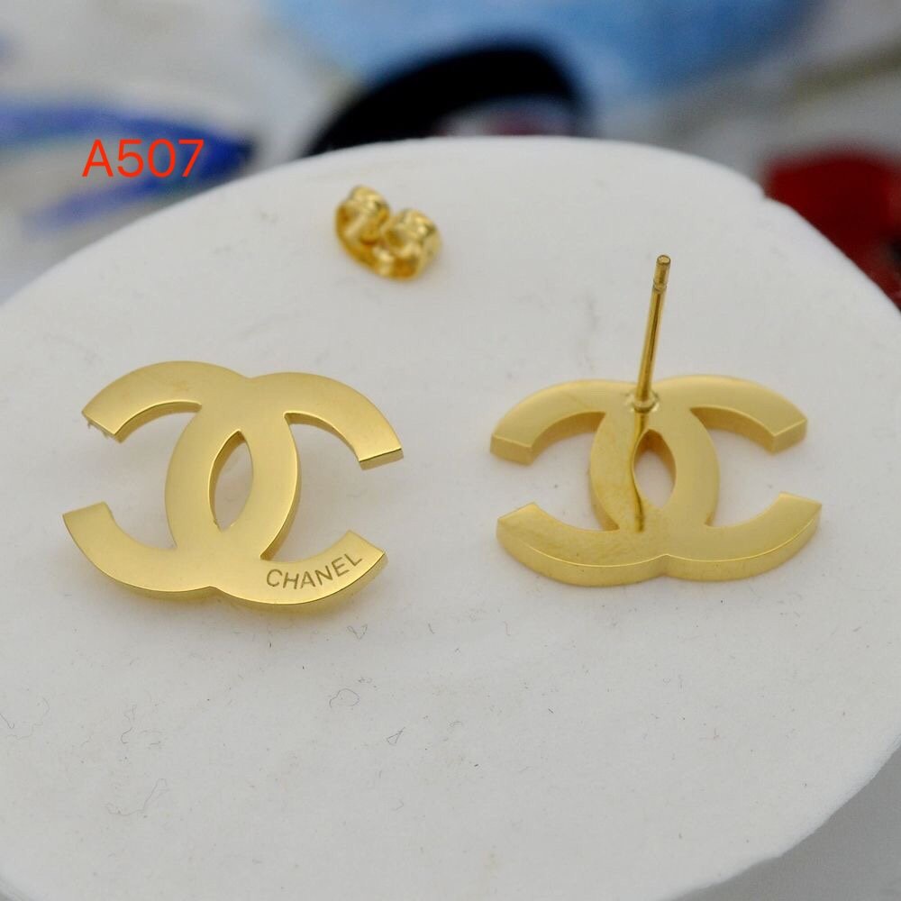 Khuyên Tai Dạng Tròn Bằng Thép Titan In Logo Thời Trang Dành Cho Nữ