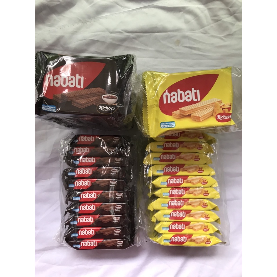 Bánh Kem Xốp 17g Phô Mai Richeese Nabati Cheese Cream Wafer (Lốc 10 gói x 17g)