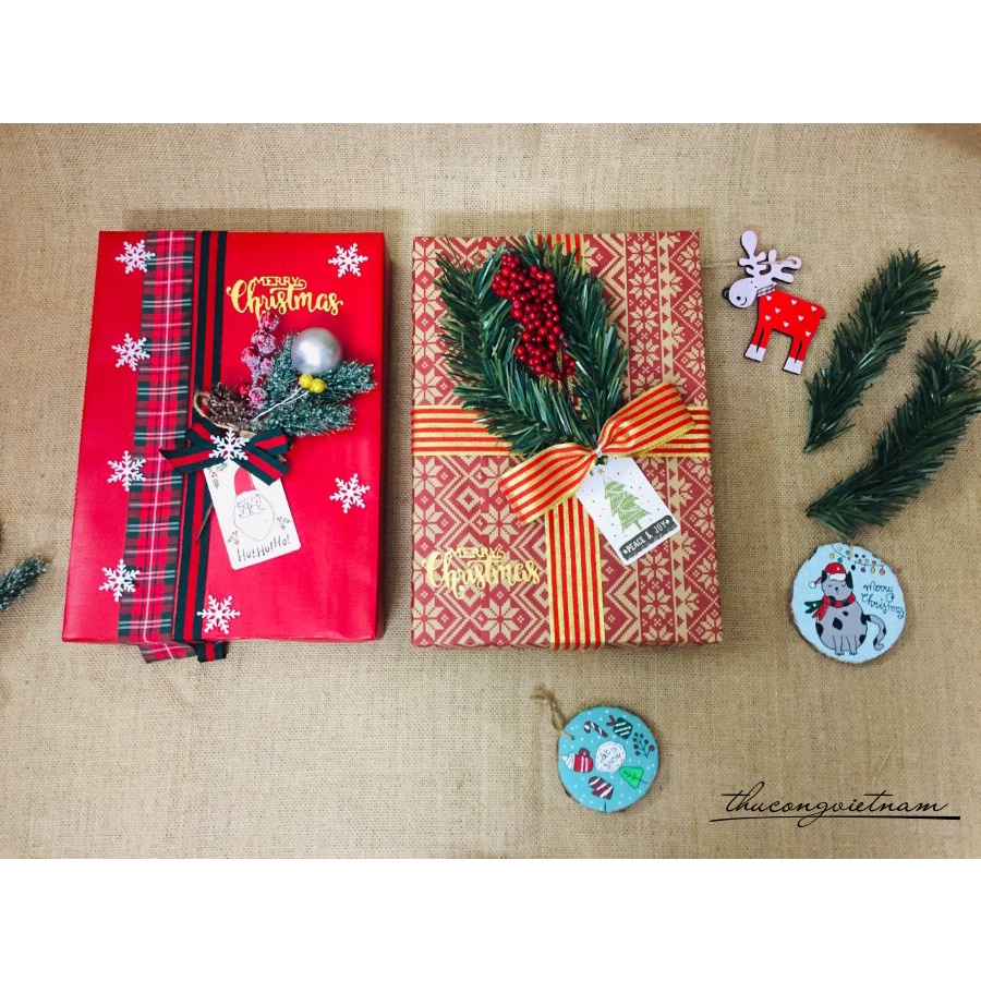 Hộp Quà To Gói Sẵn Phong Cách Giáng Sinh